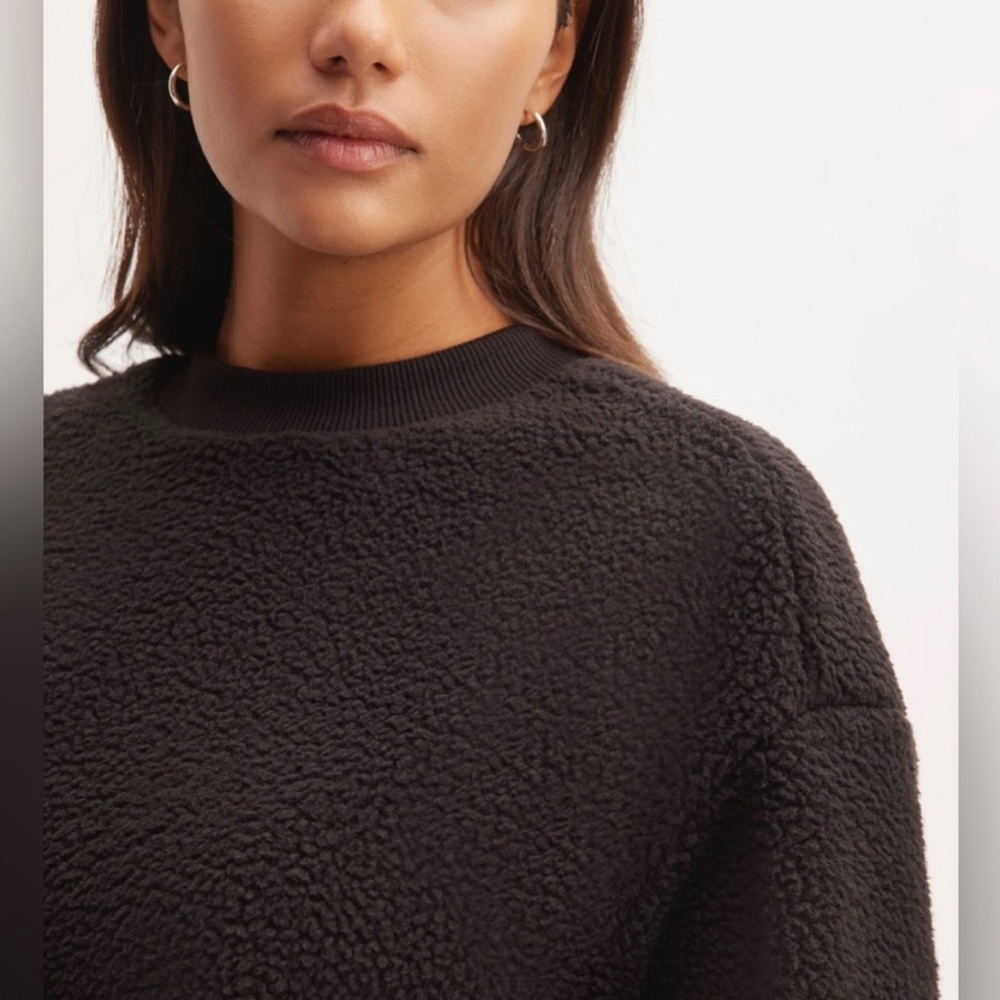 Everlane Black ReNew Fleece Oversized Crew Pullover Sweater Size Small - Picture 4 of 6